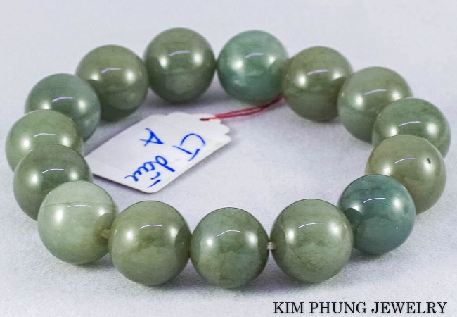 vòng đá phong thủy 022